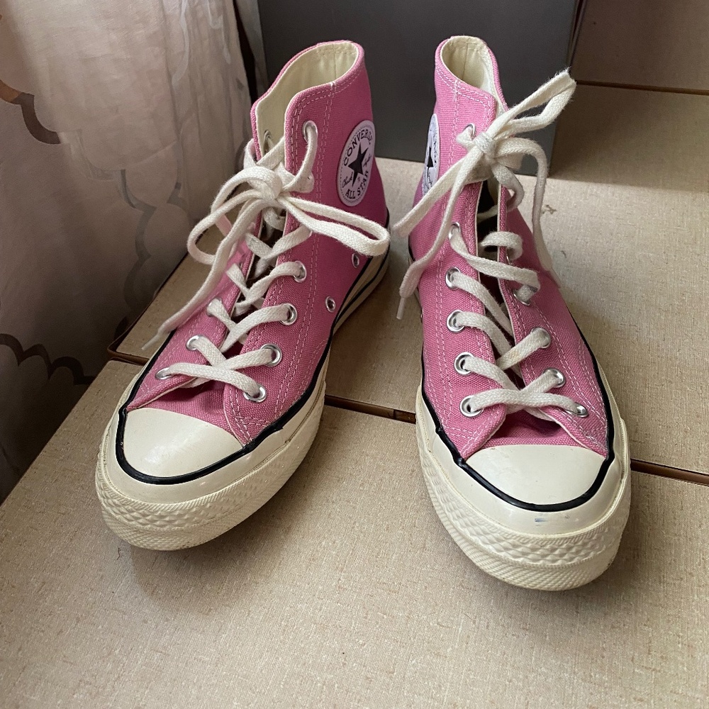 Converse Chuck 70 High Pink women’s  7.5 men’s 5.5